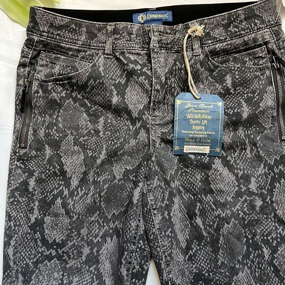 ⭐️nwt Democracy Absolution Side Zip Snake Jeggings⭐️ - Picture 4 of 8